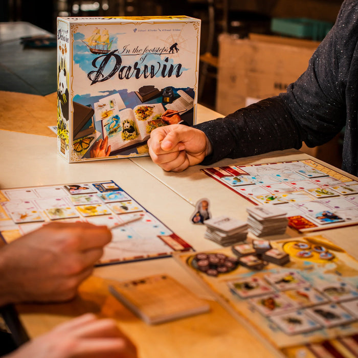 In The Footsteps of Darwin Board Games Scorpion Masque   